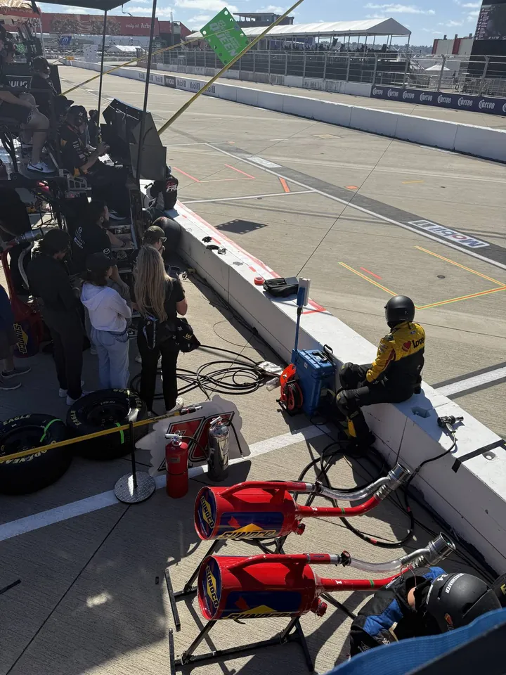 Crew equipment lined up along pit road